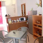 Copenaghen House - Zona Ospedale Centro ゲストハウス
