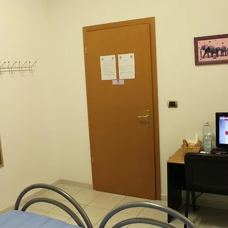 Copenaghen House - Zona Ospedale Centro 3* Sassari